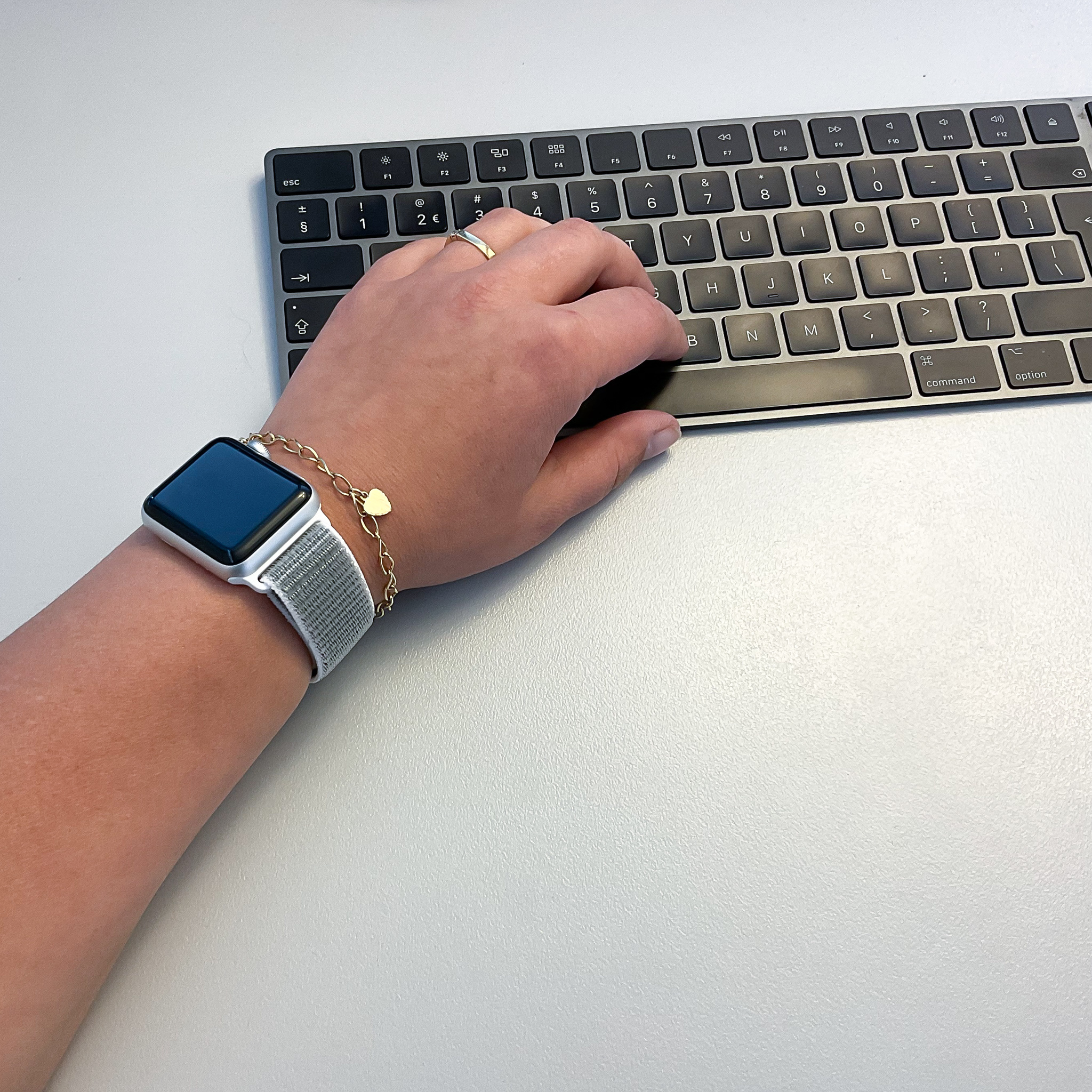 Apple Watch Nylon Sport Loop Strap - Seashell