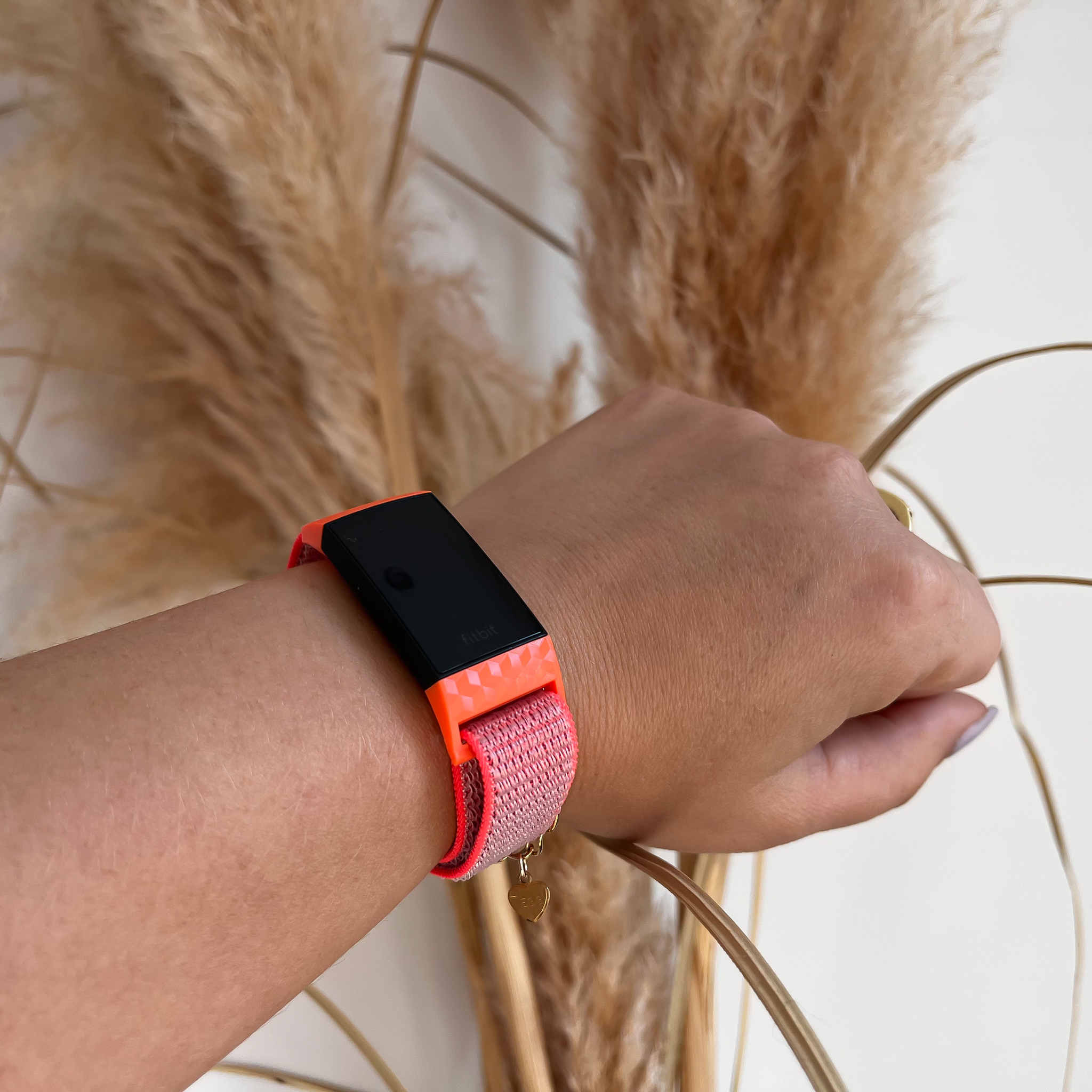 Fitbit Charge 3 &Amp; 4 Nylon Strap - Pink