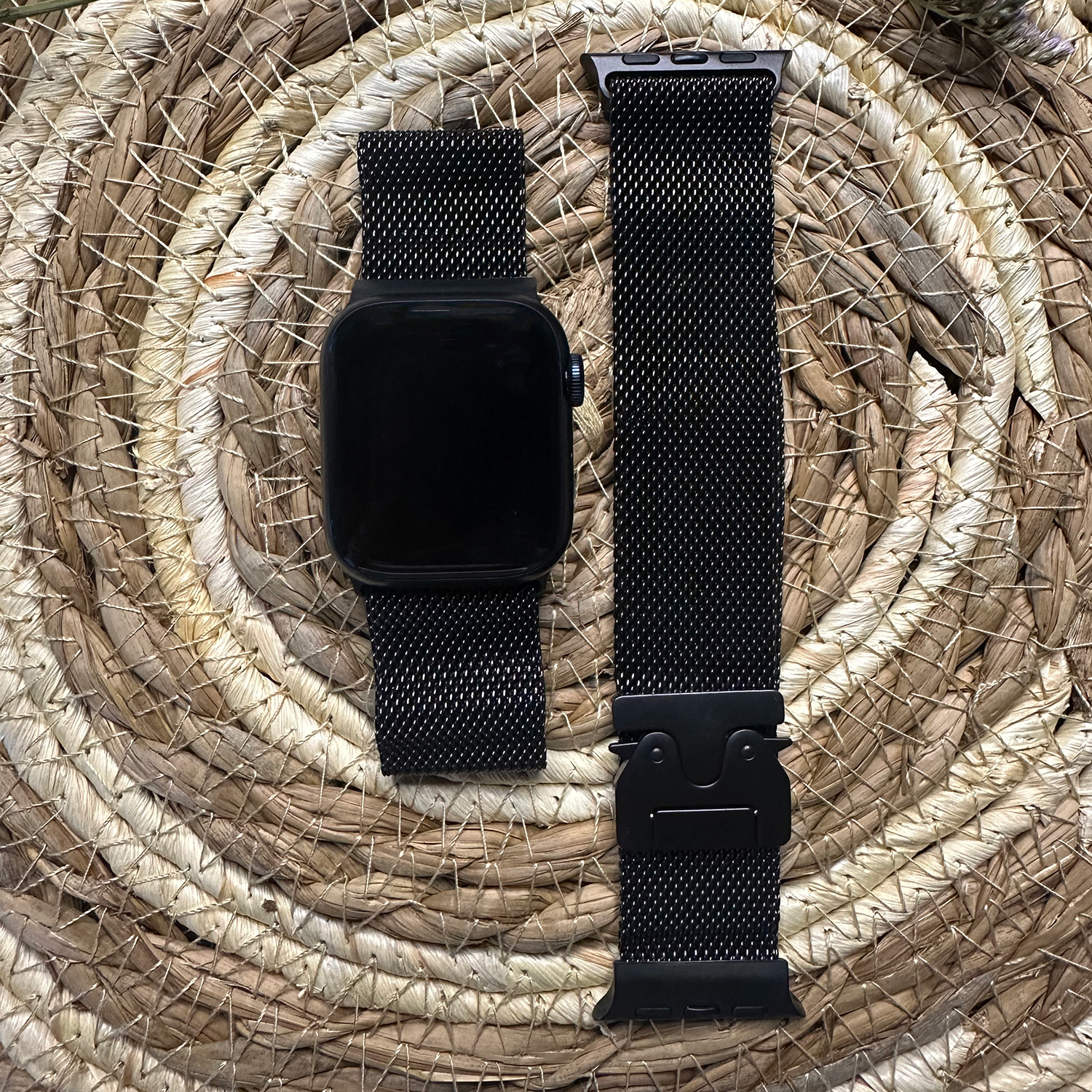 Apple Watch Milanese Buckle Loop Band - Black Titanium