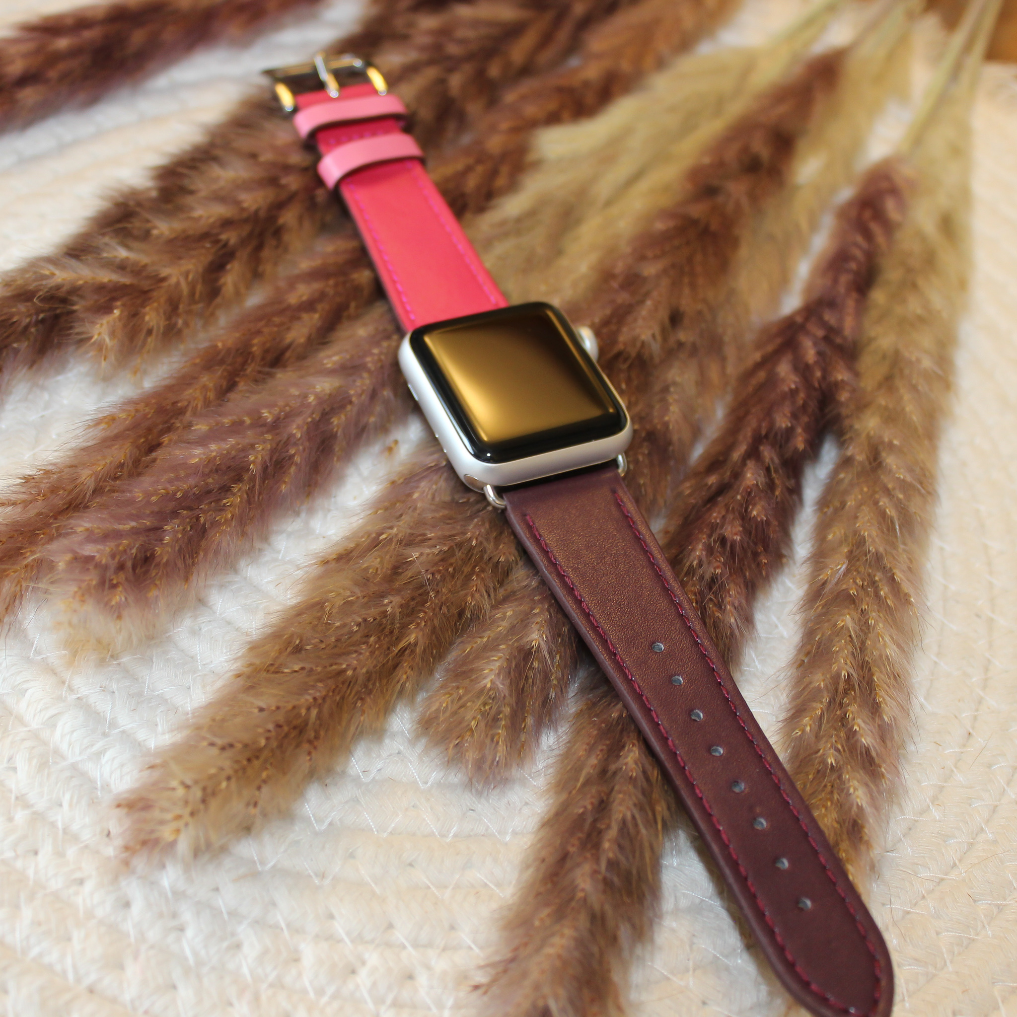 Apple Watch Leather Sing Tour - Pink Purple